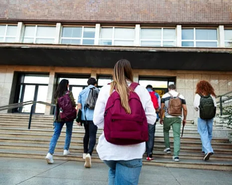 As Teen Boys Move Right, the Rise of the 'New Chill Girl' Trend Grows Visible